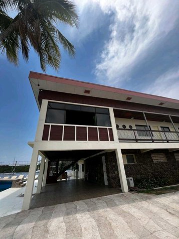 Propiedad con Atracadero en Puntarenas en Puntarenas — $2,500,000 - Foto 2 de 62