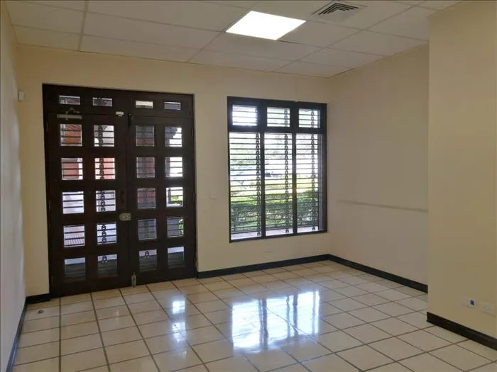 ALQUILER DE LOCAL, SAN JOSE, ESCAZU in Escazú, San José — $4,407 - Photo 2 of 36