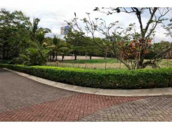 VENTA DE LOTE, SANTA ANA, PIEDADES, CONDOMINIO CONDOROBLE en Piedades, Santa Ana, San José — $155,000 - Foto 4 de 6