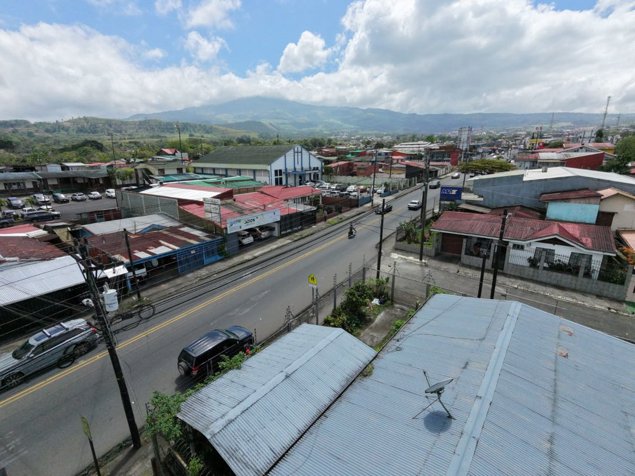 Punto comercial en la mejor ubicacion  de Ciudad Quesada en Quesada, San Carlos, Alajuela — ₡ 115 000 000 - Foto 3 de 7