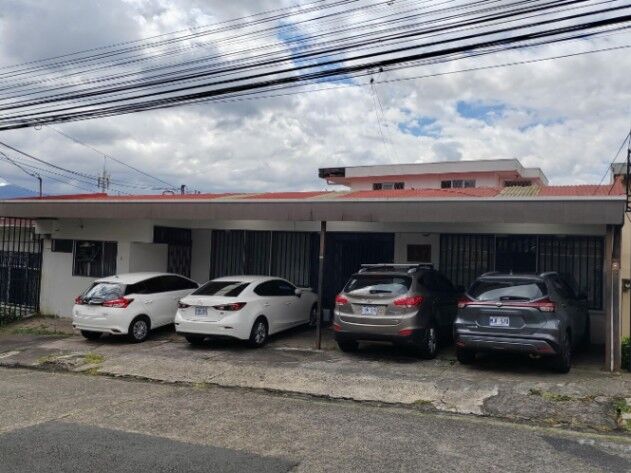 Oficina en Alquiler en Carmen, San José. RAH 24-981 in Catedral, San José — ₡ 220 000