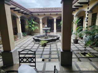 Luxury Furnished House in San Lorenzo de Heredia: Almost 50% Below Appraisal in Barrantes, Flores, Heredia — $750,000 - Photo 3 of 44