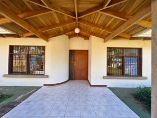 Casa + apartamento en venta | 1.334 m² de terreno | Palmares in La Granja, Palmares, Alajuela — 180 000 000 ₡ - Photo 2 of 13