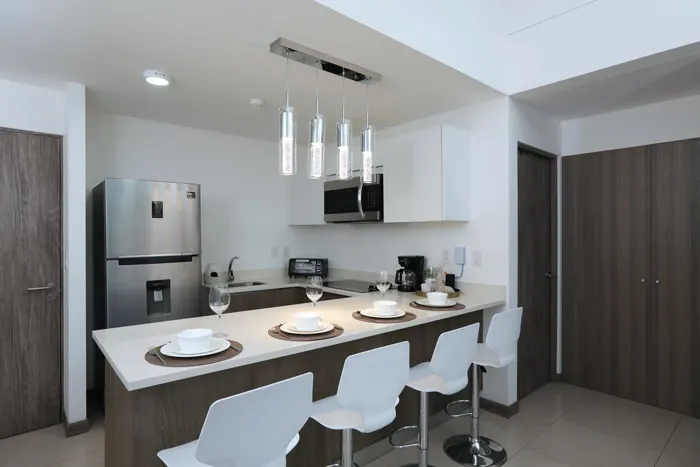 Moderno Apartamento en Condominio en Bello Horizonte con lindas vistas in Escazú, San José — $165,000