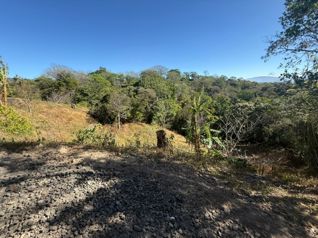 3 Lotes Exclusivos en Atenas Listos para Construir con Hermosas Vistas in Jesús, Atenas, Alajuela — $400,000 - Photo 3 of 14
