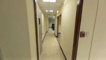 ALQUILER DE OFICINA, SAN JOSÉ, EDIFICIO COLÓN in Colón, Mora, San José — $2,750 - Photo 5 of 18