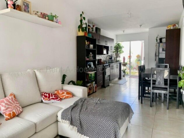 Venta de Casa en El Guarco-El Tejar.  in El Tejar, El Guarco, Cartago — ₡ 72 000 000