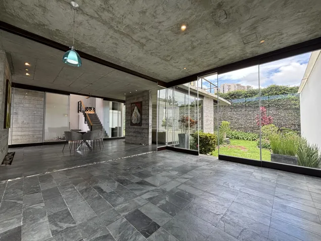 VENTA DE CASA Y APARTAMENTO BOSQUES DE ALTAMONTE, CURRIDABAT en Granadilla, Curridabat, San José — $720,000