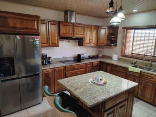 Propiedad en venta en San Isidro de Alajuela in San Isidro, Alajuela — ₡ 300 000 000
