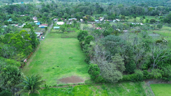 Venta de lotes en derecho, Valle Azul de San Ramón en San Ramón, Alajuela — ₡ 15 000 000 - Foto 2 de 5