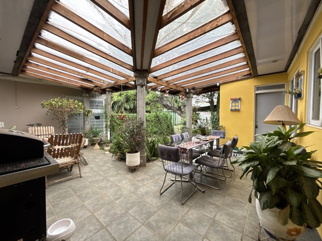 VENTA DE LOTE DE 768 m² CON 2 CASAS – SAN PEDRO, BARRIO LA GRANJA in San Pedro, Montes De Oca, San José — $450,000