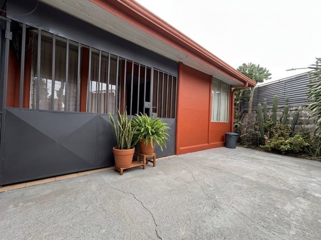 VENTA DE CASA, SAN JOSÉ, TIBAS in León Xiii, Tibás, San José — ₡ 42 000 000