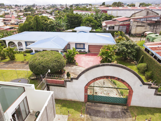 Propiedad en venta en Guadalupe para desarrollo inmobiliario (FE) in Guadalupe, Goicoechea, San José — $1,350,000 - Photo 3 of 17