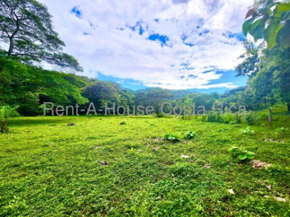 Venta de Lote de 11,630m2 en Manzanillo de Puntarenas 26-1450 en Manzanillo, Puntarenas — $120,000