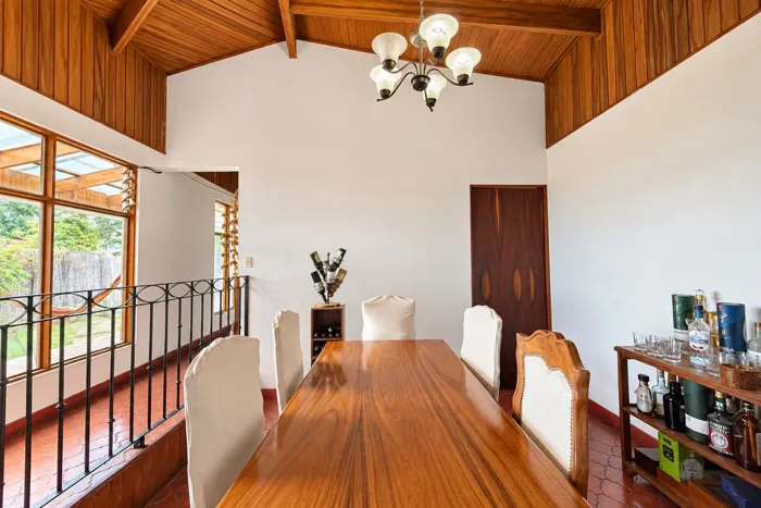 House for sale in La Guaria, Moravia | Architecture, spaciousness and garden in San Vicente, Moravia, San José — $345,000 - Photo 3 of 21