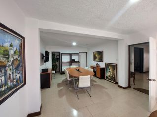 Venta de edificio de uso mixto con 2.166 m² de construcción en San José #27-375 GS - Foto 3 de 3