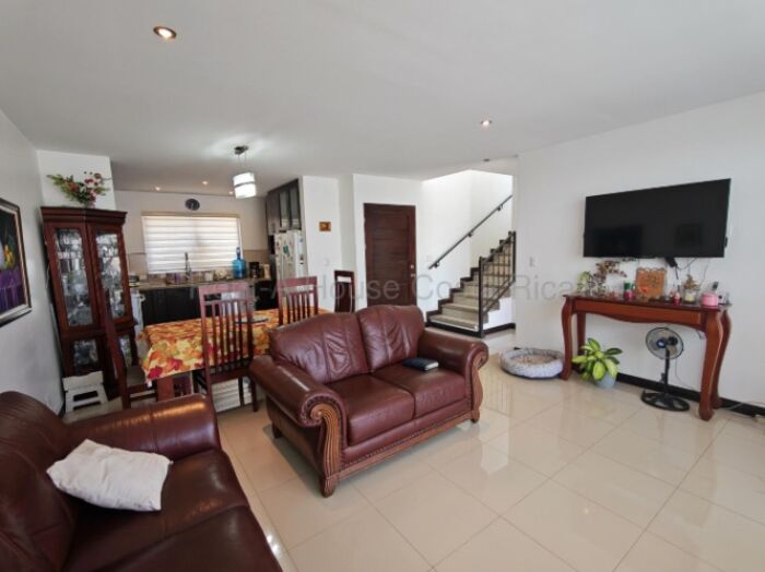 San Vicente, Moravia, Casa en Condominio en San Vicente, Moravia, San José — $220,000