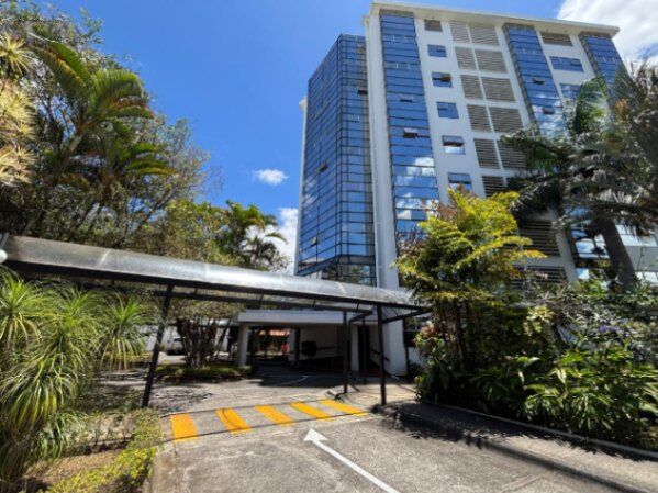 VENTA DE APARTAMENTO, SAN JOSE, SAN PEDRO, Bo DENT CONDOMINIO EMPERADOR - 9908604 en San Pedro, Montes De Oca, San José — $260,000