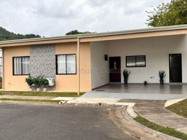 Venta de Casa en Garabito-Jacó. RAH 26-2060 in Jacó, Garabito, Puntarenas — ₡ 150 000 000