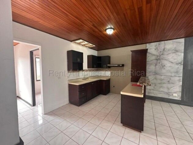 Venta de Casa en Alajuela. RAH 26-2137 en Alajuela — ₡ 75 000 000