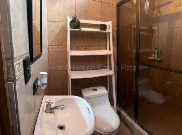 Venta de Casa en La Unión-Tres Ríos. en Tres Ríos, La Unión, Cartago — ₡ 58 000 000