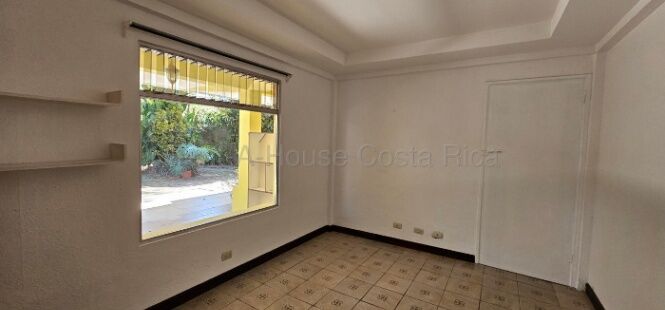 Alquiler de Apartamento en Escazú-San Rafael. RAH 26-2012 in San Rafael, Escazú, San José — ₡ 500 000