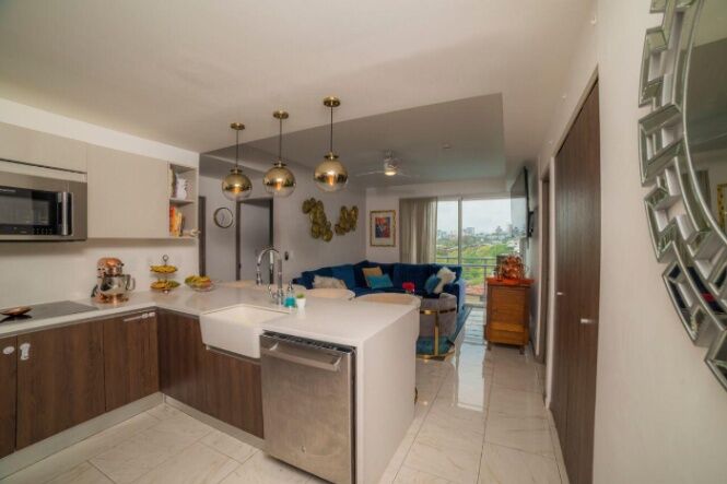 Venta de Lindo Apartamento en Escazú / OFC in San Rafael, Escazú, San José — $239,000