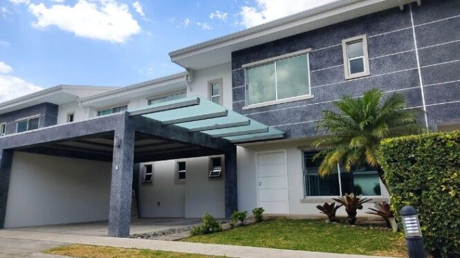CASA EN ALQUILER, PIEDADES SANTA ANA $2.600 COD#26-1088 in Piedades, Santa Ana, San José — $2,600
