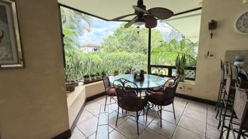 Villa Palma San Rafael de Alajuela, 5 Habitaciones| $1,350,000 in Las Horquetas, Sarapiquí, Heredia — $1,350,000 - Photo 5 of 28