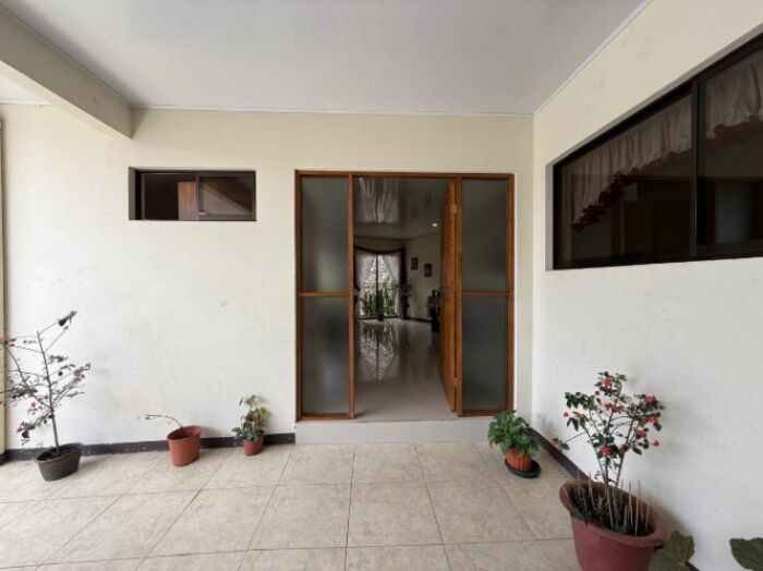 Se vende espaciosa casa en San Pablo Heredia 26-403 en San Pablo, Heredia — $190,000