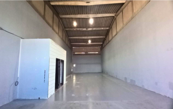 Alquiler de bodega en La Valencia, Heredia en Heredia — $2,358 - Foto 2 de 2