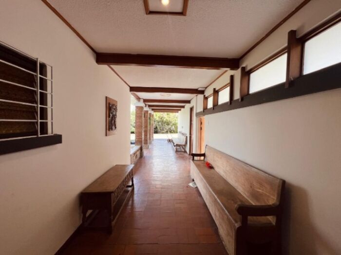 Para familia Diplomática o quien valore la privacidad, aquí está Mansión Vintage en San Antonio, Escazú, San José — $7,000