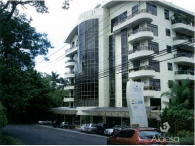 ALQUILER DE LOCALES COMERCIALES EN RIVERSIDE ESCAZU en San Rafael, Escazú, San José — $1,123 - Foto 2 de 7