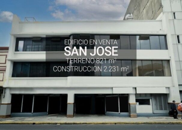 Se vende espacioso edificio en Carmen de San José 25-504 en Carmen, San José — $1,850,000