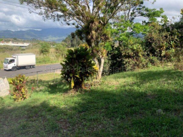 Venta de Lote en Dulce Nombre de Cartago. RAH 26-1610 in Dulce Nombre, Cartago — ₡ 40 000 000