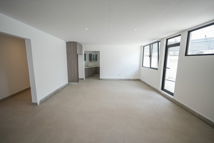 Espacioso Apartamento de 2 habitaciones en Bello Horizonte de Escazú in Escazú, San José — $1,300