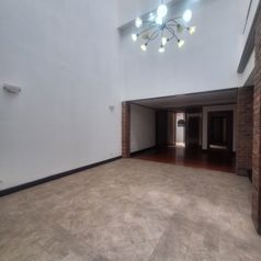 Alquiler de casa grande en Nunciatura, uso residencial in Pavas, San José — $2,800 - Photo 3 of 20