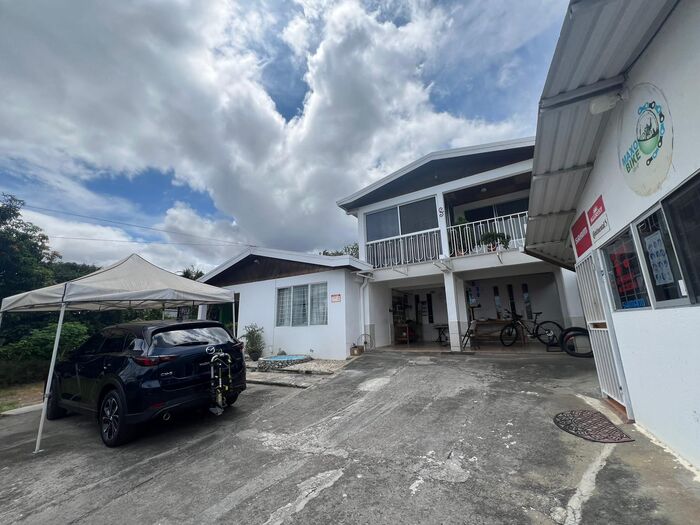 VENTA DE CASA Y APTO USO MIXTO SAN JOSE, SANTA ANA en Santa Ana, San José — $450,000