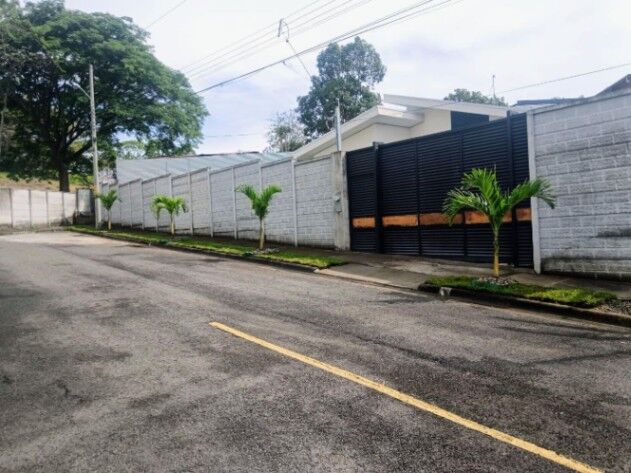 Venta de Casa en Garita, Alajuela. RAH 25-208 en Garita, Alajuela — ₡ 103 000 000