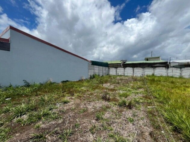 Venta de Lote en Dulce Nombre, Cartago.  en Dulce Nombre, Cartago — ₡ 33 200 000