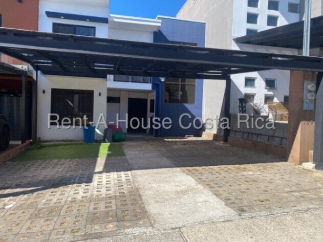 Alquiler de Apartamento en Ulloa, Heredia. RAH 26-1432  en Ulloa, Heredia — $1,200