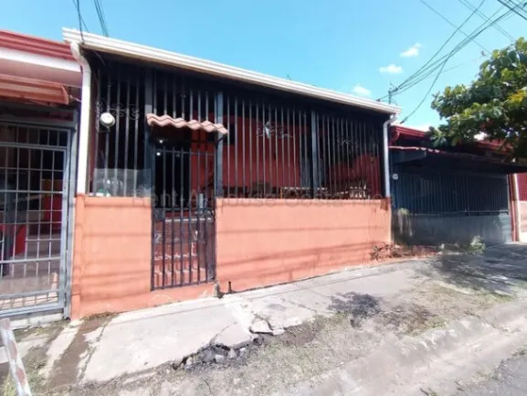 Venta de Casa en San José-Hatillo. RAH 26-1943 INVERSIÓN en Hatillo, San José — ₡ 45 000 000 - Foto 2 de 8
