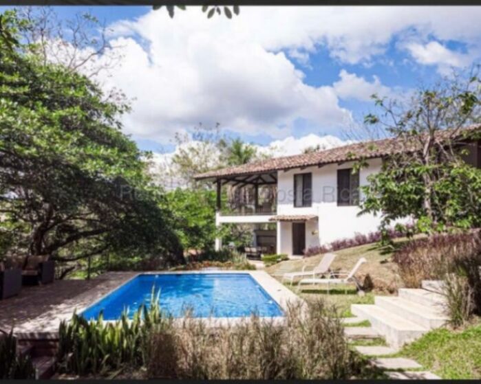 Venta de Casa en San Pedro de Turrúbares. RAH 26-2271 en San Pedro, Turrubares, San José — $895,000