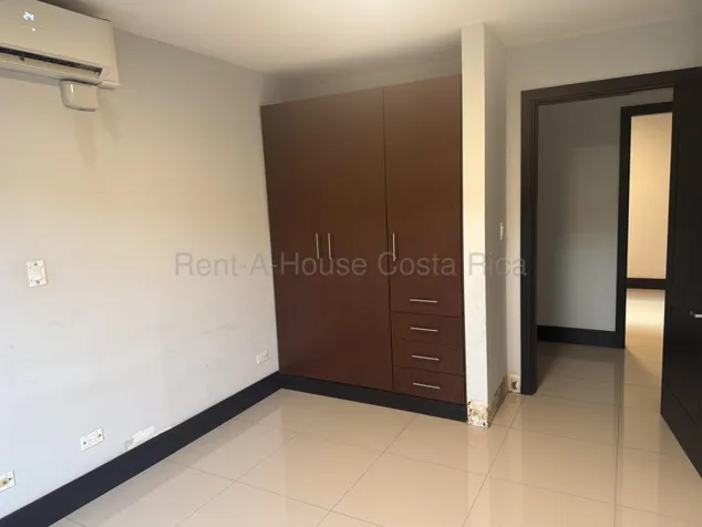Venta de Apartamento en Santa Ana-Brasil. RAH 26-1696 en Santa Ana, San José — $190,000 - Foto 3 de 6