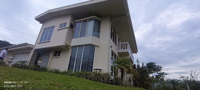 Residencia exclusiva en San Pablo de Barva – Heredia- Costa Rica. en San Pablo, Barva, Heredia — $425,000