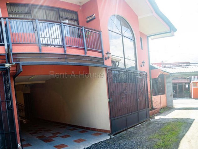 Alquiler de Cómodo Apartamento en San Rafael de Escazú. RAH 27-568 in San Rafael, Escazú, San José — ₡ 362 000 - Photo 2 of 10