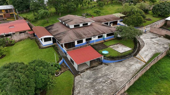 PROPIEDAD UNICA EN SAN JOAQUIN DE FLORES. en San Joaquín, Flores, Heredia — $950,000 - Foto 3 de 63