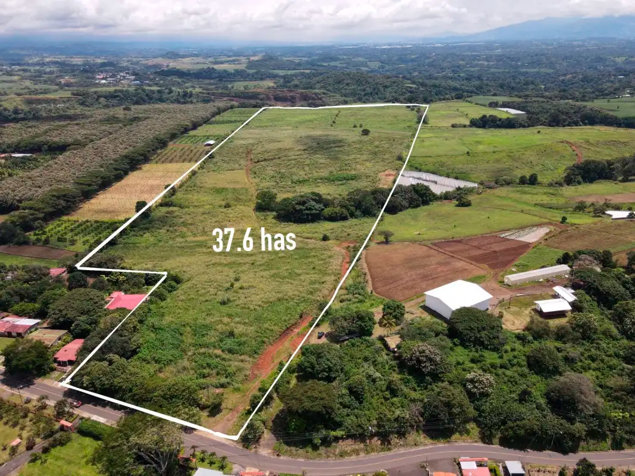 Land for Sale in Atenas – Ideal for Development in Mercedes, Atenas, Alajuela — $3,760,100