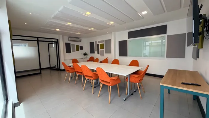 Complejo Corporativo Premium en Rohrmoser | 1.326 m² | 2 Edificaciones en Pavas, San José — $15,000 - Foto 2 de 20