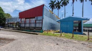 MLS-27-90 KQ VENTA PROPIEDAD COMERCIAL TURRIALBA CENTRO CONTACTENOS AL # 88987222 in Turrialba, Cartago — $327,000 - Photo 4 of 9